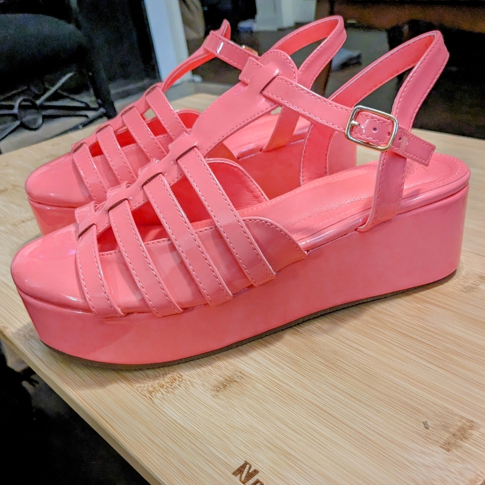 Lady Go Diva pink platform sandals women's size 8.5 brand new in box